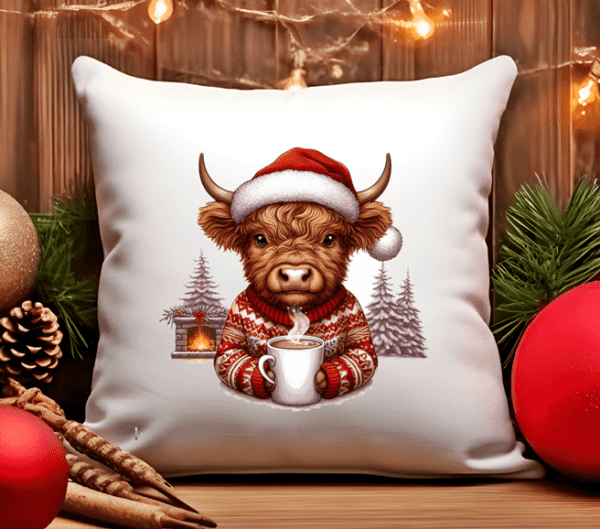 Highland Cow'S Cozy Christmas Pillow Covers