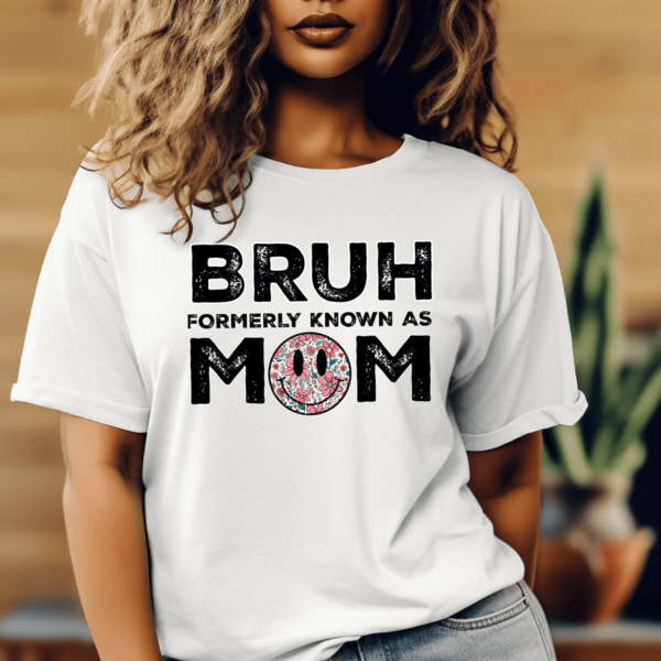 Mom Tee