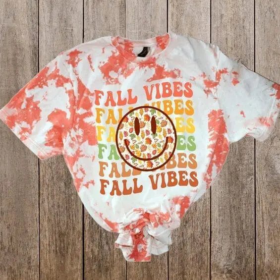 Fall Vibes T-Shirt With Wavy Letters