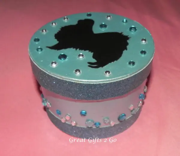 Lavish Japanese Chin Trinket Box