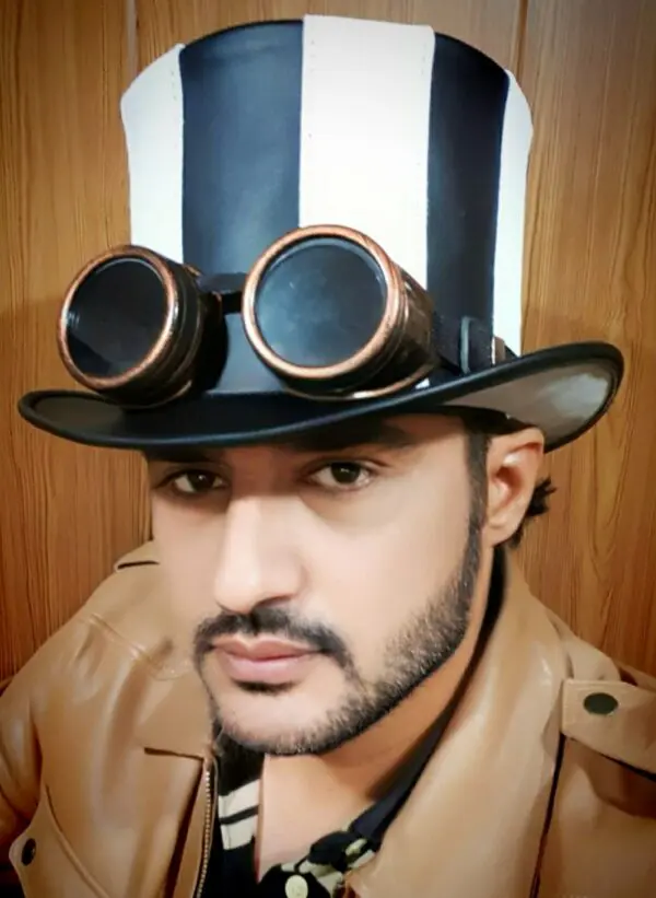 Steampunk Gothic Striped Leather Top Hat