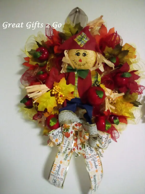 Charming Fall Apple Wreath With Scarecrow