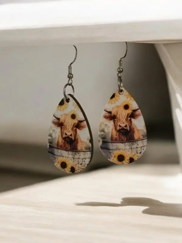 Adorable Highland Cow On Silver Bucket Teardrop Earrings