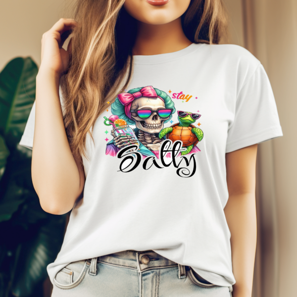 Trendy Stay Salty Skull Tee