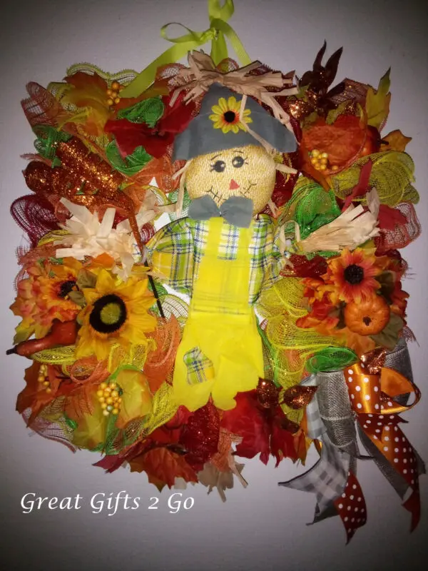 Adorable Fall Scarecrow Wreath