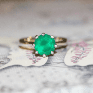 Emerald Green Onyx Gemstone Ring