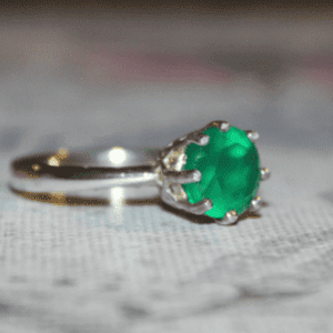 Emerald Green Onyx Gemstone Ring