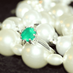 Emerald Green Onyx Gemstone Ring