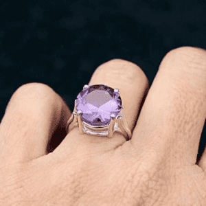 13mm Lab-Created Alexandrite Gemstone