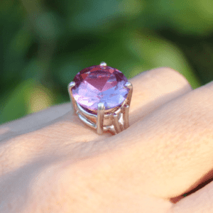 13mm Lab-Created Alexandrite Gemstone