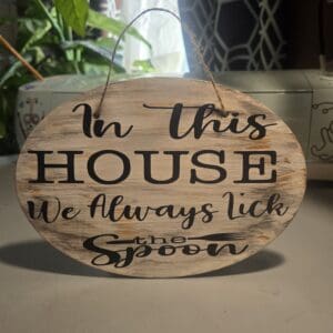 Custom Indoor/Outdoor Signs