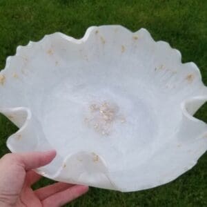 Mesmerizing Pearl White And Gold Decorative Resin Bowl