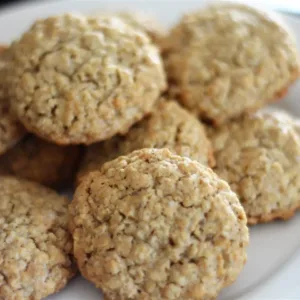 Amish Oatmeal Cookies Recipe