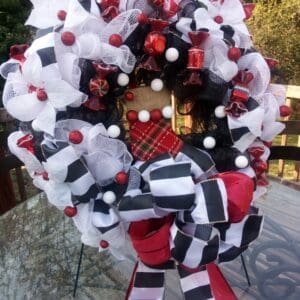 Fabulous Black White Red Christmas Wreath