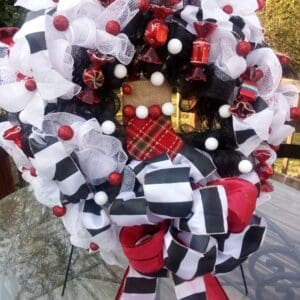 Fabulous Black White Red Christmas Wreath